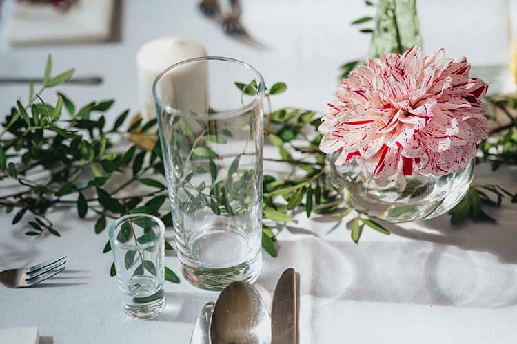 wesele w restauracji,w restauracji grube ryby,dekoracje w stylu rustykalnym,opodal krakowa,wesele wrzesień,dekoracje na wrześniowy ślub,dekoracje na wrześniowe wesele,wesele klaudia,Restauracja Grube Ryby