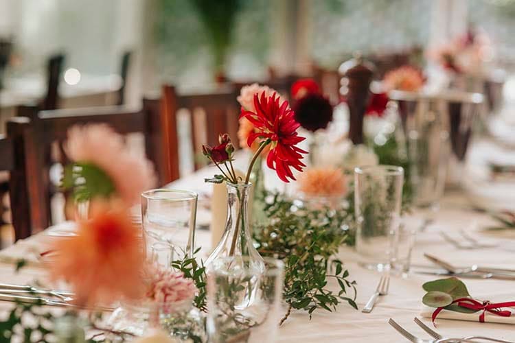 wesele w restauracji,w restauracji grube ryby,dekoracje w stylu rustykalnym,opodal krakowa,wesele wrzesień,dekoracje na wrześniowy ślub,dekoracje na wrześniowe wesele,wesele klaudia,Restauracja Grube Ryby