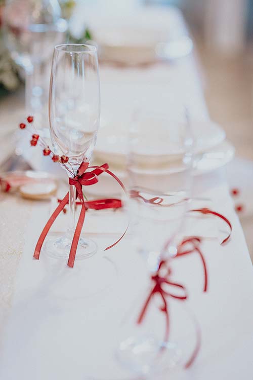 Kieliszki połączone wstążką