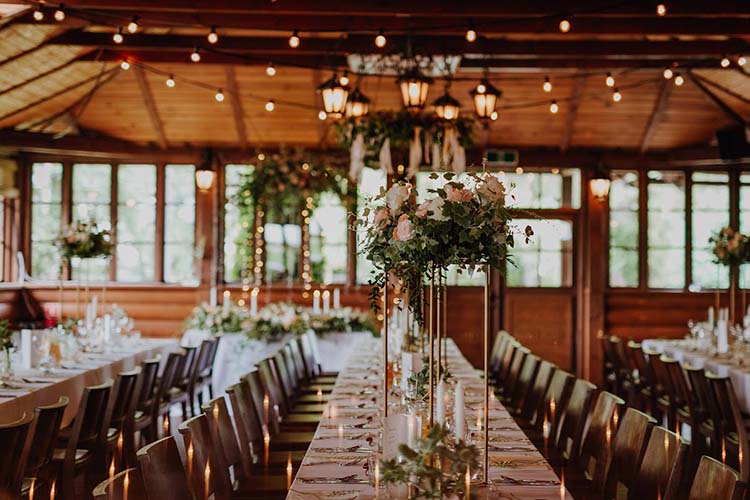 Witkowa Chata, wesele w stylu Moss & Blush. Wnętrze
