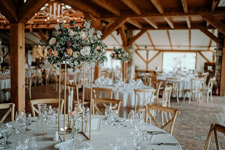 wesele stylu Boho Chic, z nutą elegancji