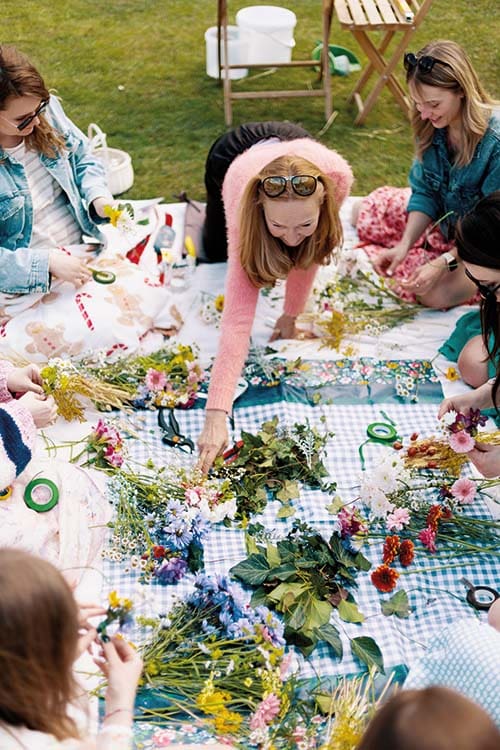 Integracja przy pleceniu wianków