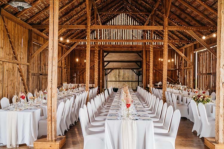 Ranczo Wiktoryjka wesele w stylu rustykalnym, stodoła