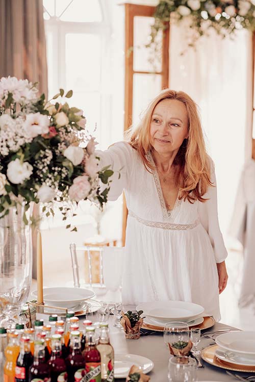 Ostatnie poprawki ułożenia kwiatów