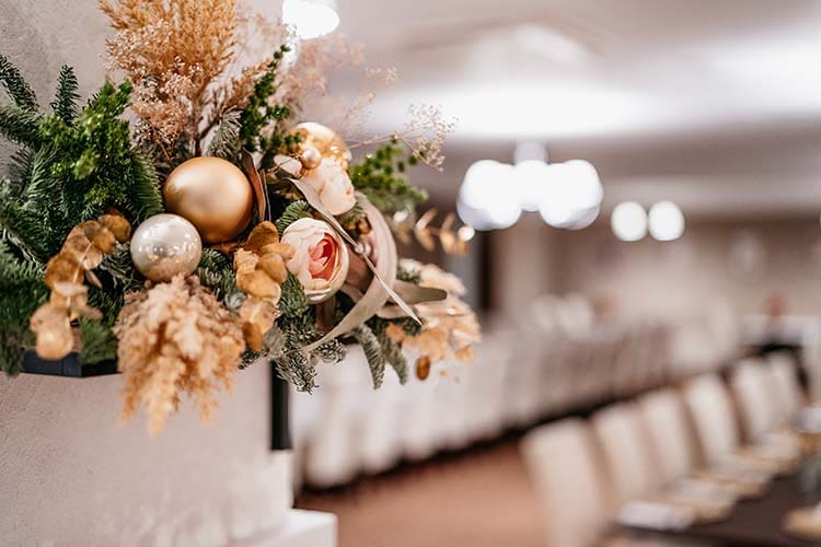 Świąteczny stroik w sali gdzie odbywa się ewent