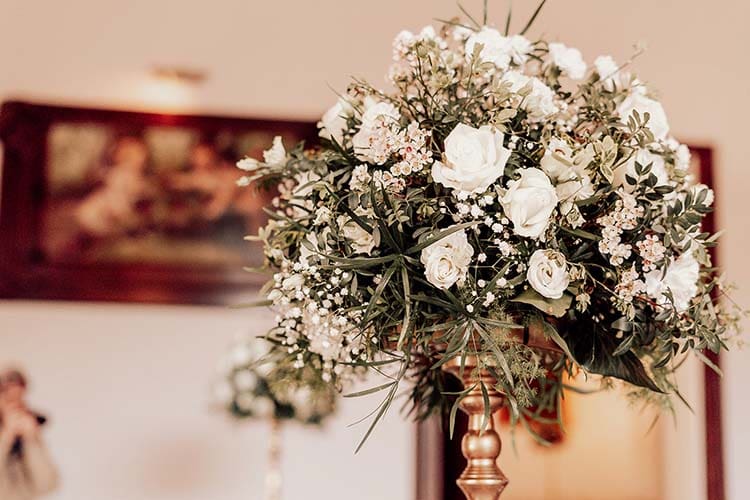 wesele pałac goetz klasyczne dekoracje florystyczne (12)