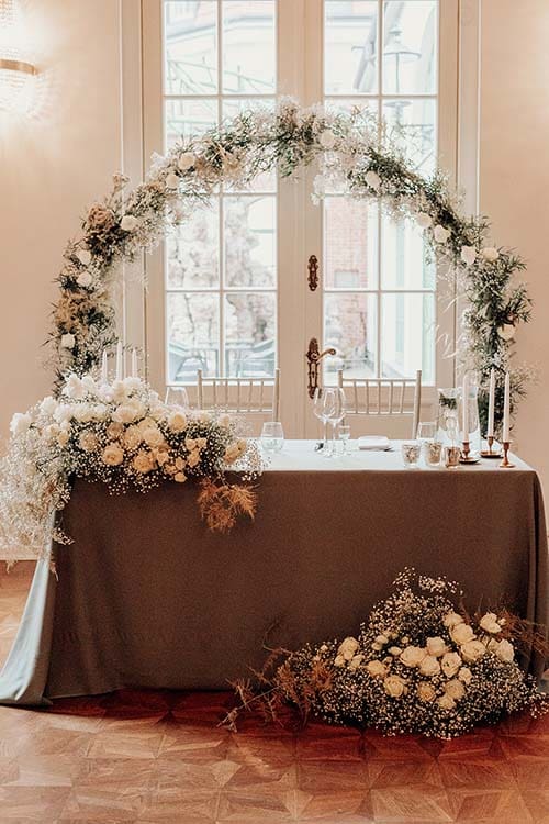 wesele pałac goetz klasyczne dekoracje florystyczne (6)